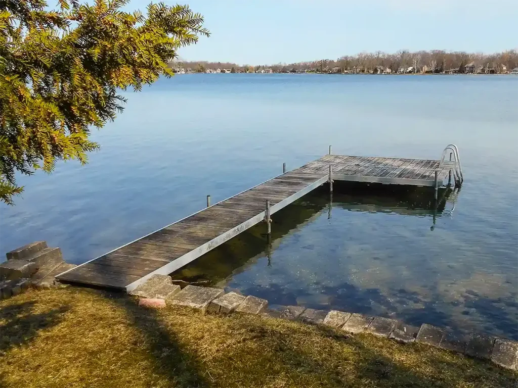 Seasonal boat dock installation