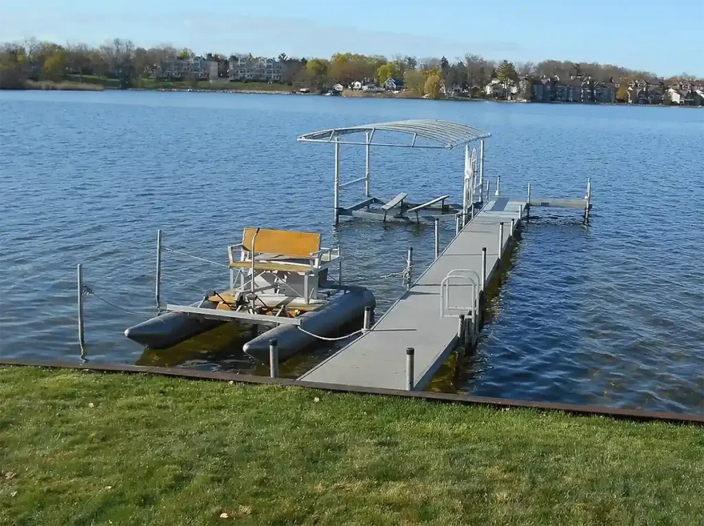 Seasonal dock installation with boat lift